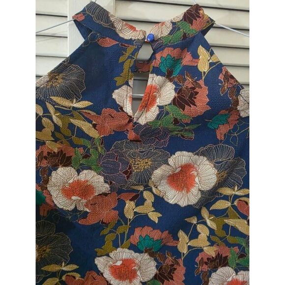 Monteau Los Angeles Top Women’s Size Small Flowy & Feminine Sleeveless Light - Picture 2 of 7